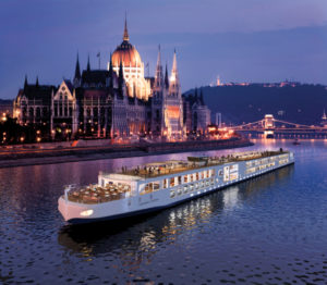 Read more about the article 5 Reasons to Take a River Cruise